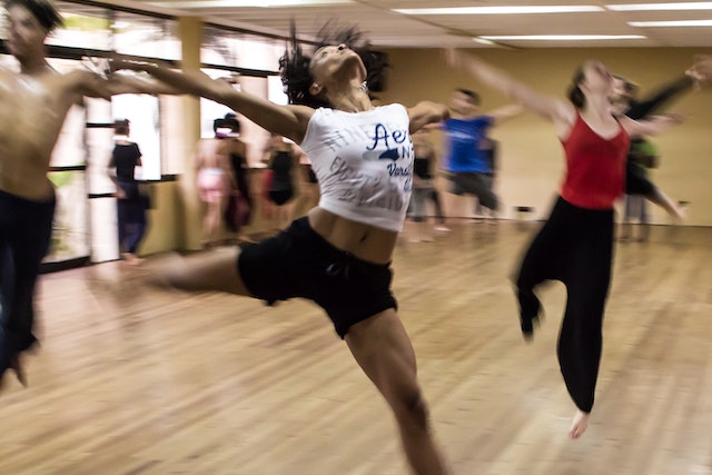 To Choreograph Or Not To Choreograph